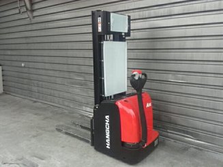 Hochhubwagen mit Deichsel Hangcha CDD16-AC1