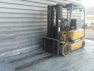 4-Rad Gabelstapler Caterpillar EP25K-PAC
