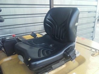 4-Rad Gabelstapler Caterpillar EP25K-PAC
