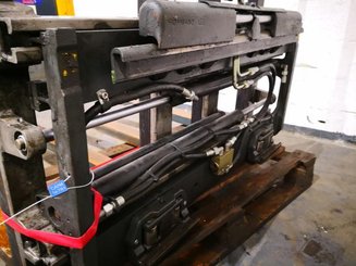 Dreifach-Palettenklammern FQS 1-2 Kaup 2500