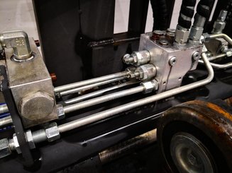 Dreifach-Palettenklammern FQS 1-2 Caterpillar 4000