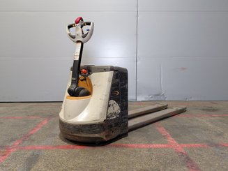 Niederhubwagen mit Deichsel Crown WP3020-2.0 - 2