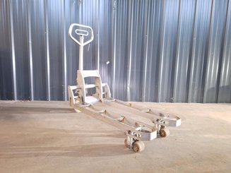 Handgabelhubwagen Ulma MPT15