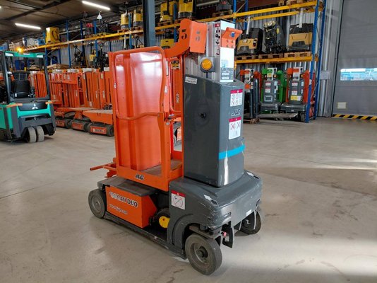 Senkrechtlift JLG TOUCAN DUO - 1