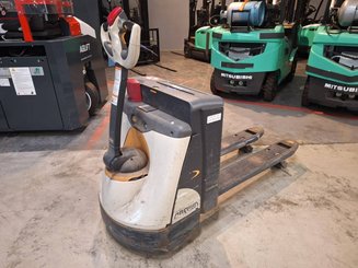 Niederhubwagen mit Deichsel Crown WP3015-1.6 - 10