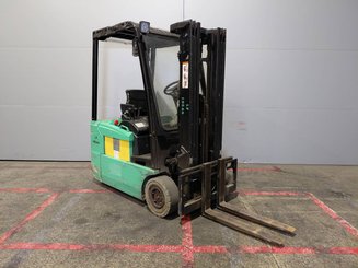 3-Rad Gabelstapler Yale ERP16 ATF - 1