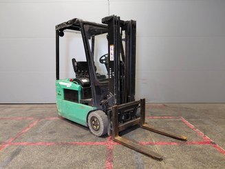 3-Rad Gabelstapler Yale ERP16 ATF