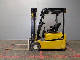 3-Rad Gabelstapler Yale ERP18VT