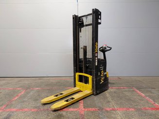 Hochhubwagen Yale MS12AC