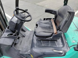 4-Rad Gabelstapler Mitsubishi FG25NT