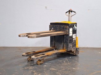 Niederhubwagen mit Deichsel Caterpillar NPP20N2E