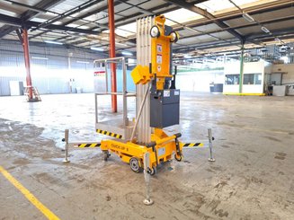 Senkrechtlift Haulotte Quick UP 8DC