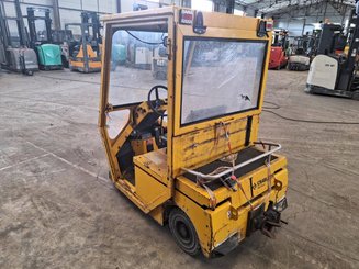 Schlepper Charlatte TE206