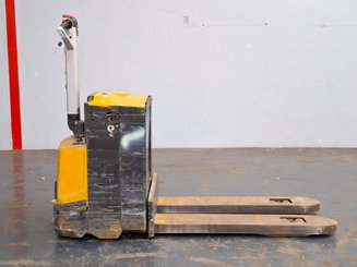 Niederhubwagen mit Deichsel Caterpillar NPP20N2E