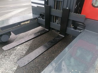 Mehrwege-Seitenstapler AMLIFT C40-12/55