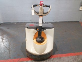 Niederhubwagen mit Deichsel Crown WP3020