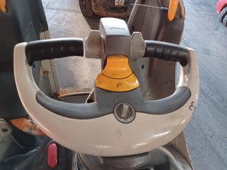 Niederhubwagen mit Deichsel Crown WT3040 2.00