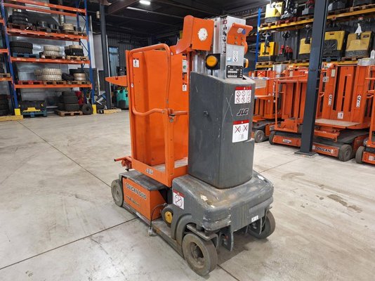 Senkrechtlift JLG TOUCAN DUO - 1