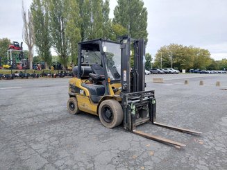 4-Rad Gabelstapler Caterpillar GP30NTD - 9