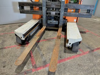 Seitenstapler Hubtex DQ30-G