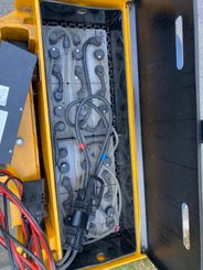 Niederhubwagen Careffe TES50