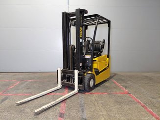 3-Rad Gabelstapler Yale ERP15VC