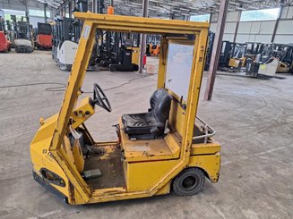 Schlepper Charlatte TE206