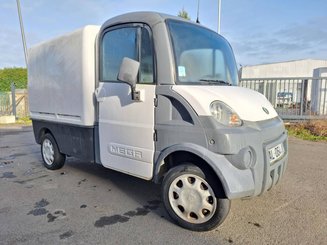 Nutzfahrzeug Mega MULTITRUCK