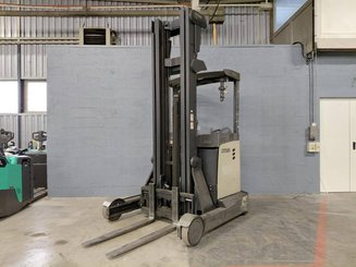 Schubmaststapler Crown ESR5000