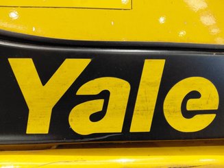 4-Rad Gabelstapler Yale GLP35VX