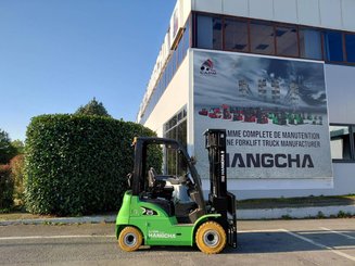 4-Rad Gabelstapler Hangcha XC25i - 5