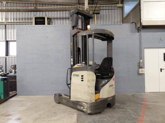 Schubmaststapler Crown ESR 5260