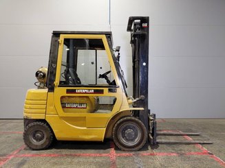 4-Rad Gabelstapler Caterpillar GP25