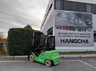 4-Rad Gabelstapler Hangcha XC30i
