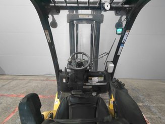 4-Rad Gabelstapler Yale GDP30VX