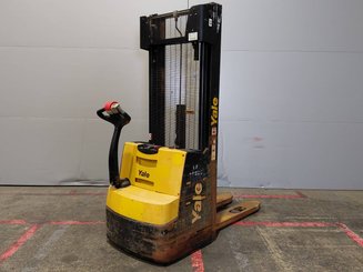 Hochhubwagen Yale MS12AC - 2