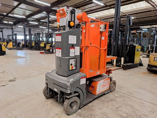 Senkrechtlift JLG TOUCAN DUO - 1