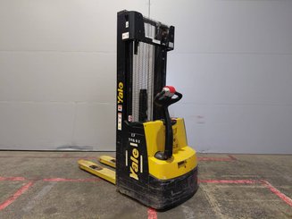 Hochhubwagen Yale MS12AC - 1