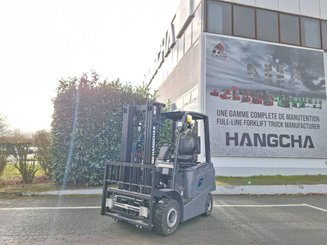 4-Rad Gabelstapler Hangcha AE15