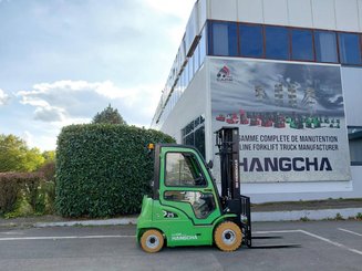 4-Rad Gabelstapler Hangcha XC25i