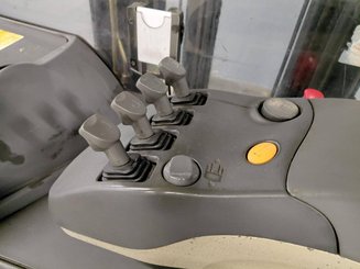 Schubmaststapler Crown ESR5000