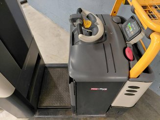 Kommissionierer Crown GPC3045