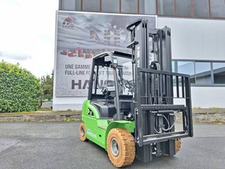 4-Rad Gabelstapler Hangcha XC30i