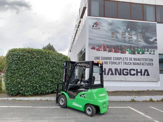 4-Rad Gabelstapler Hangcha XC25i