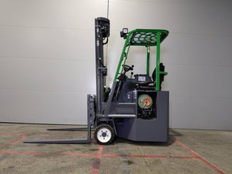 Vierwegestapler Combilift COMBI CB2500 - 2