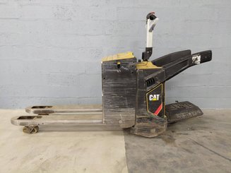 Niederhubwagen Fahrerstand Caterpillar NPV20N2