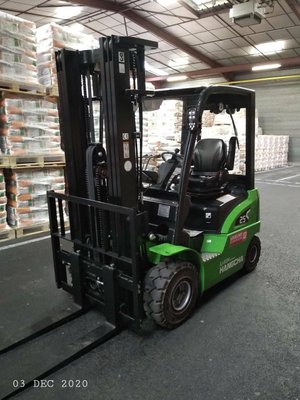4-Rad Gabelstapler Hangcha XC25i - 1