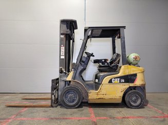 4-Rad Gabelstapler Caterpillar GP25NTD - 4