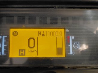 4-Rad Gabelstapler Caterpillar GP25NTD - 10