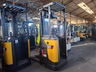 Hochhubwagen Fahrerstand Caterpillar NSR16NI